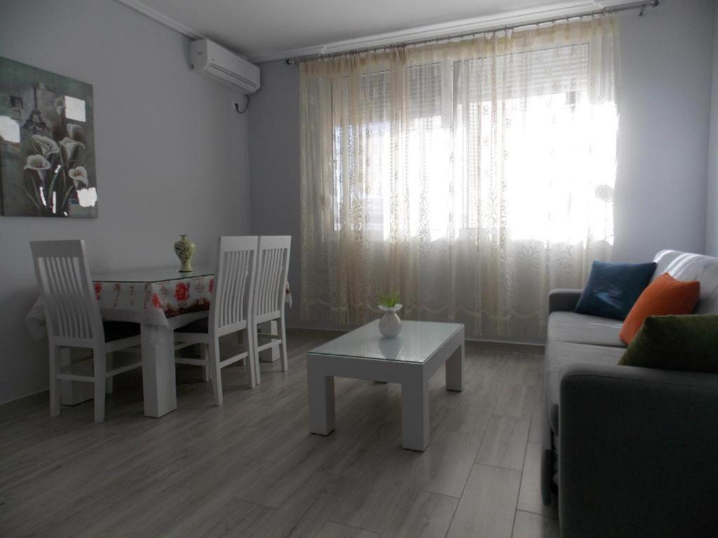 Coastline Apartments Saranda Extérieur photo