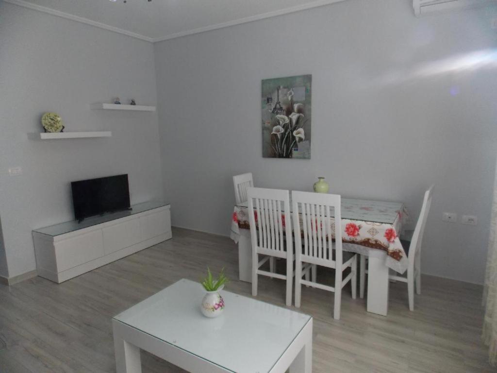 Coastline Apartments Saranda Extérieur photo